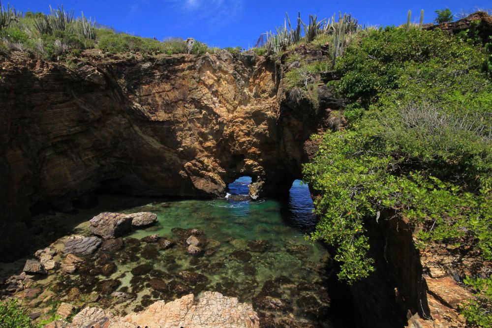 baie rouge destination