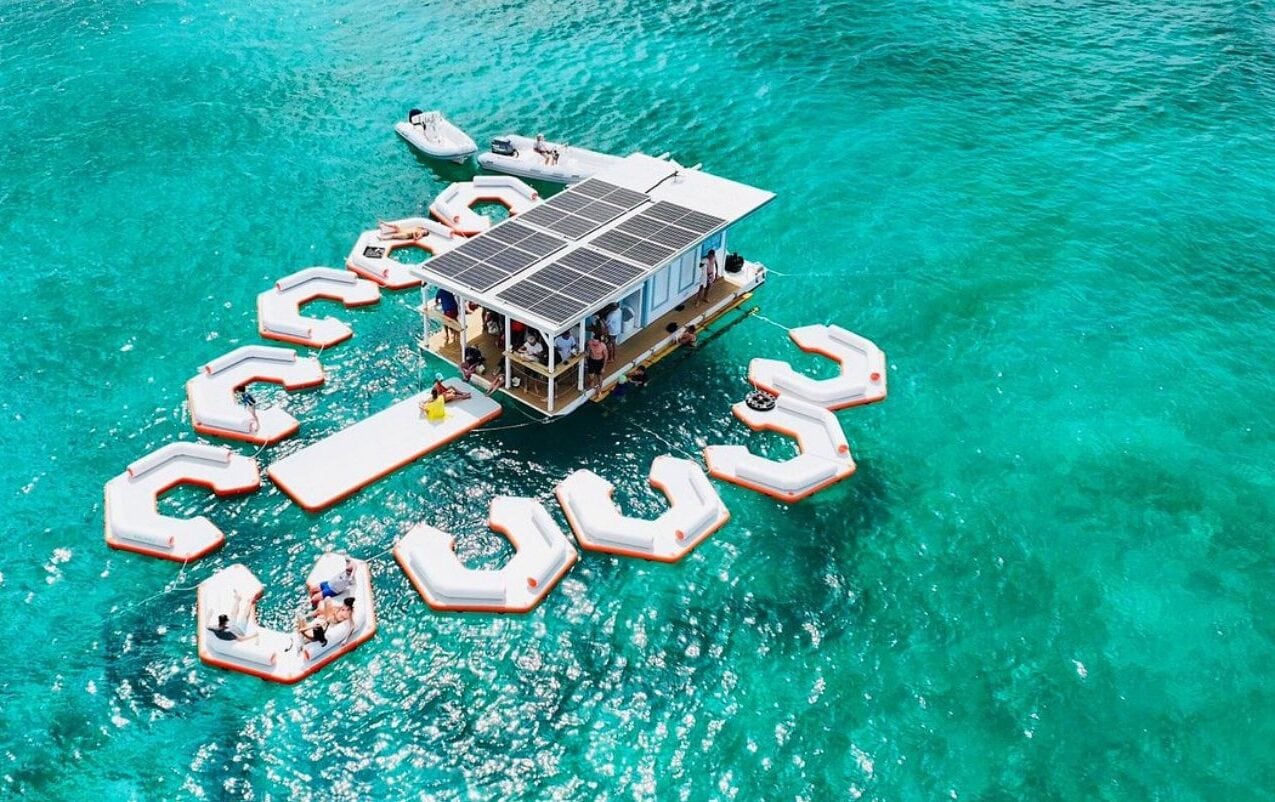Balaou beach bar St Maarten