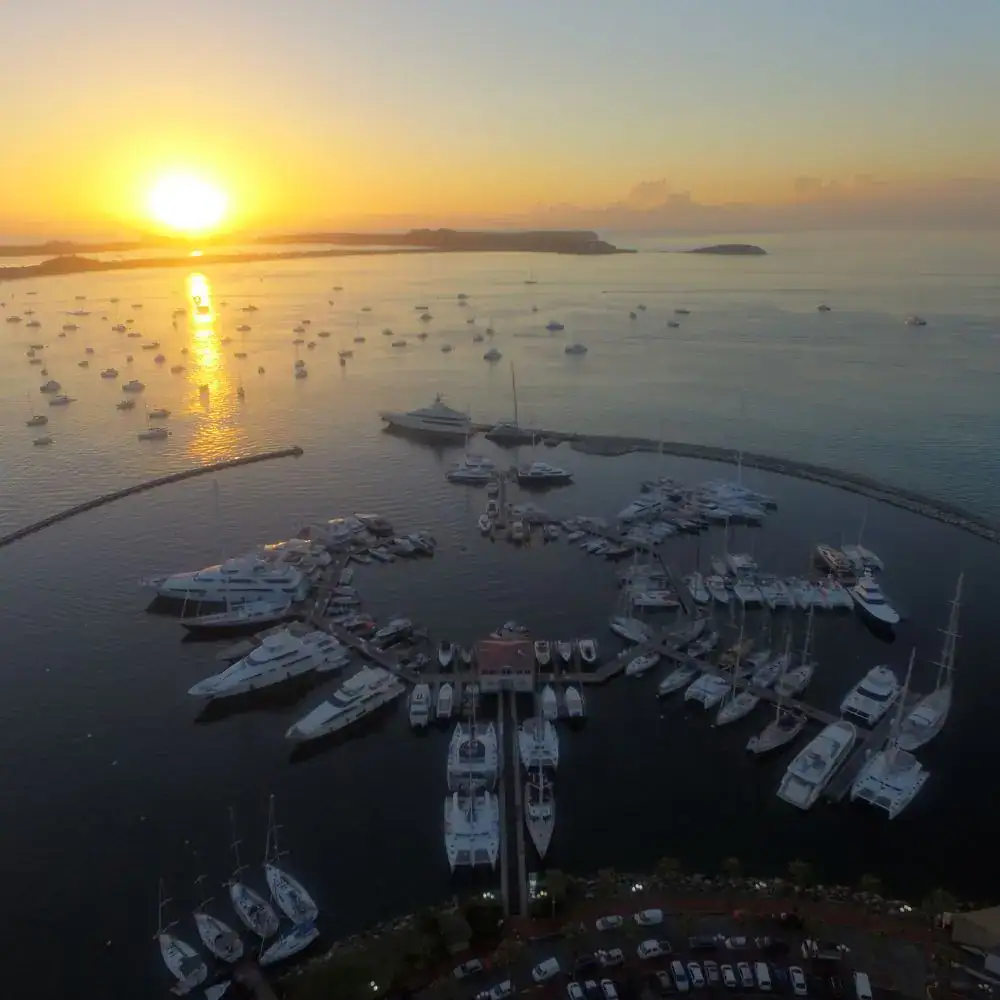Sint Maarten Seven Marine Charters